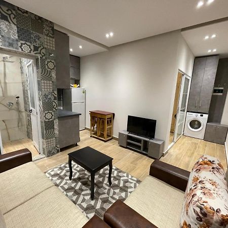 Modern 1 Bedroom City Apartment Tirana Exterior foto